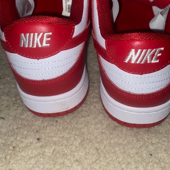 Nike dunk lows university red - Picture 3 of 3
